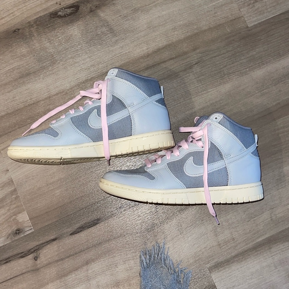 Nike dunks high certified fresh particle grey Size 6.5 W